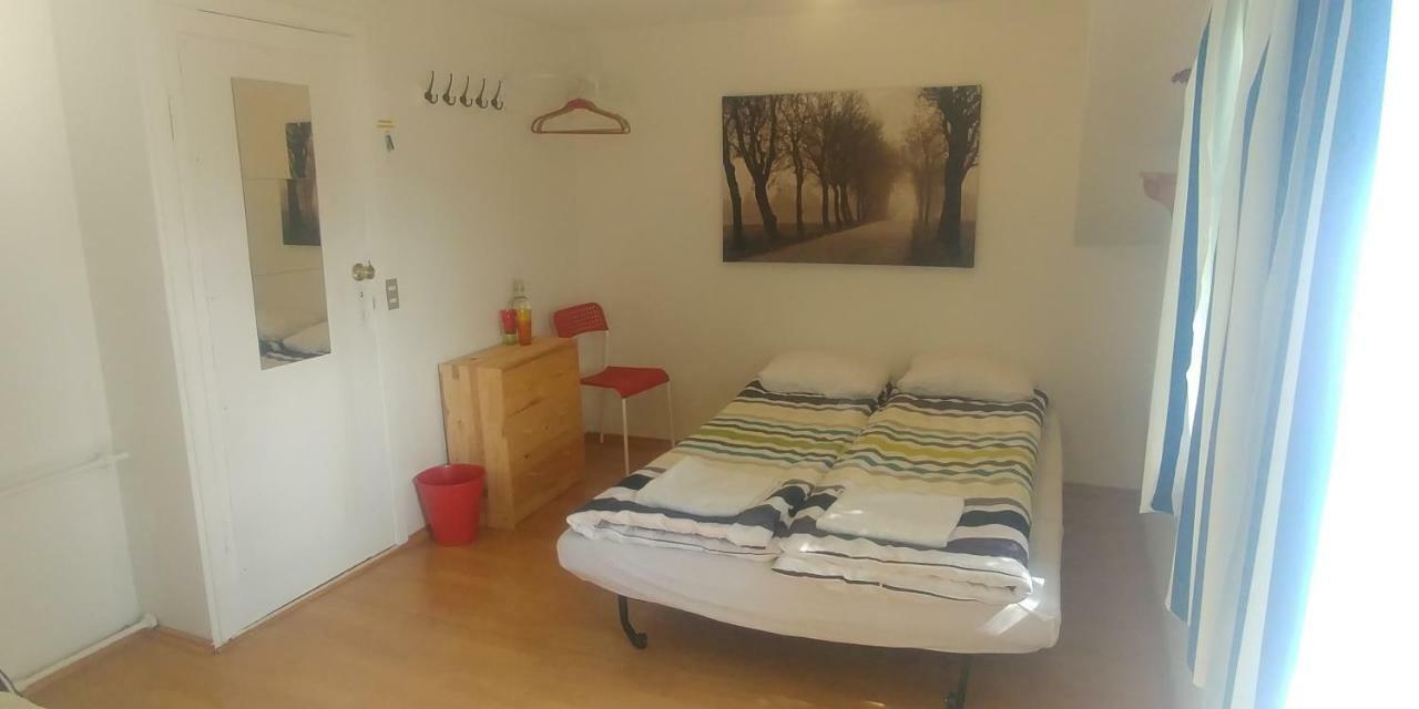 East Iceland Homestay Eskifjörður Eksteriør billede